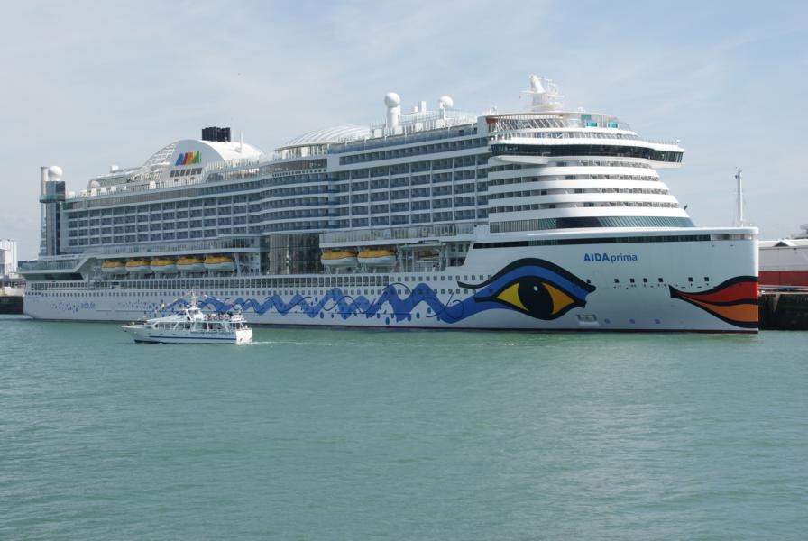 AIDAprima Kreuzfahrt Freizeitangebote Restaurants Bilder Deckplan Kabinen Standort Ausstattung Passagiere
